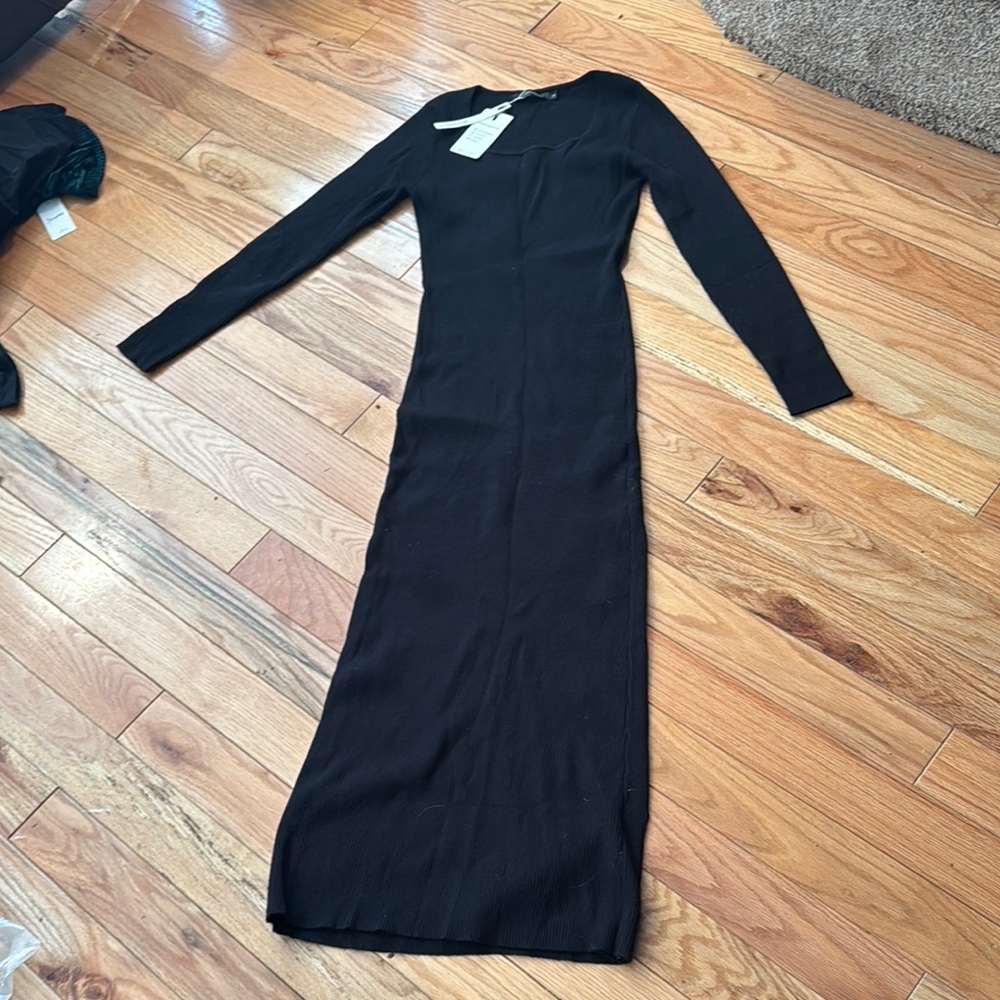 Elegant Black Maxi Dress